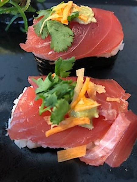 Sushi Frisch mit Thunfisch 45g - zum Schließen ins Bild klicken