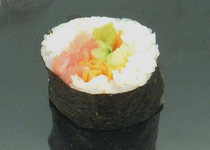 Sushi mit Thunfisch 36g - zum Schließen ins Bild klicken