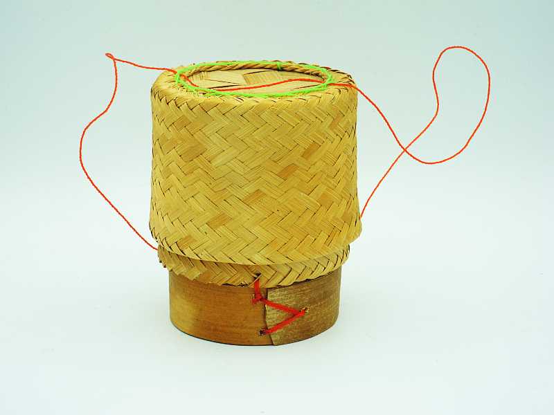 Bambuskörbchen mit Deckel - zum Schließen ins Bild klicken